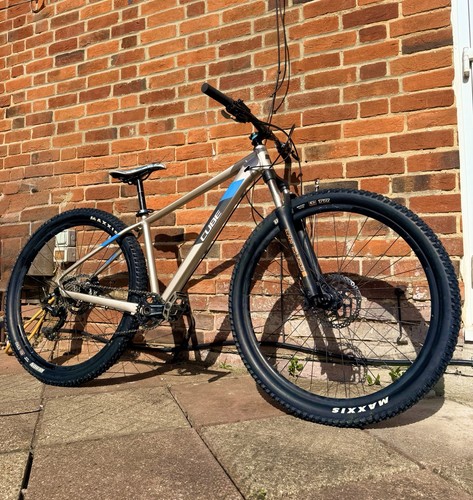Cube attention mountain bike - cube,