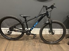 Cube AIM Black and Blue